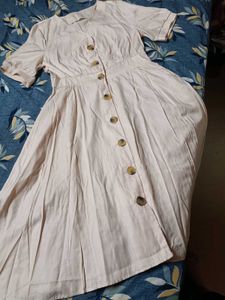CUTE BUTTON-DOWN MIDI DRESS