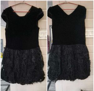 Very Fancy Mini Velvet  Net Short Drees