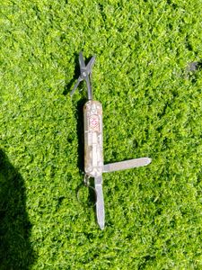 VICTORINOX SIGNATURE LITE – TRANSPARENT WHITE / SI