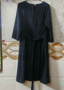 Elegant Black Midi Dress