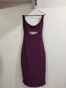 Elegant Plum Cut-Out Midi Dress