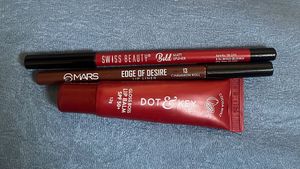 Makeup Lip Set: Liner & Balm