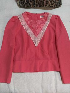 Vintage Lace Trim Pink Blouse 🩷