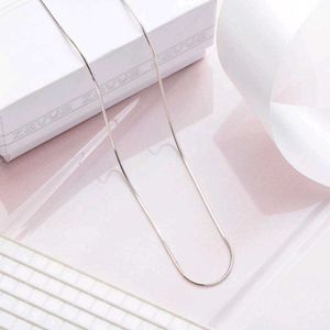 Artificial Elegant Silver Snake Chain Necklace