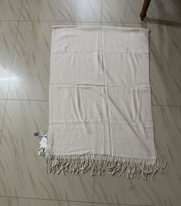 Zara wool blend Soft off-white Scarf with Fringe