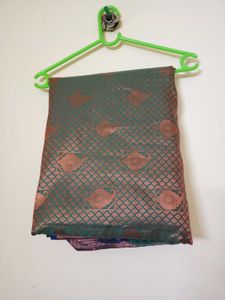 Art silk saree (dual-toned)