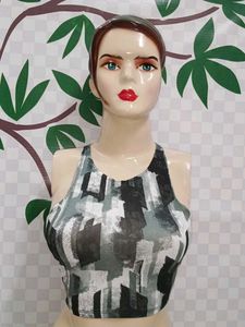 (900)Abstract Print Crop Top