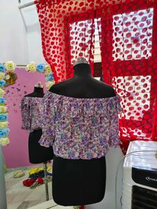 Floral Off-Shoulder Ruffle Top