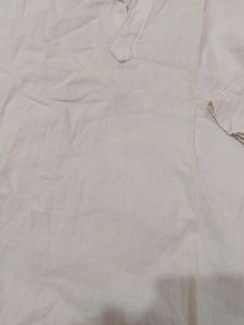 White Kurta For Boy And Girl Both Can Use.