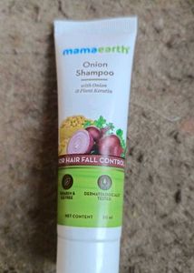 Mamaearth Onion Shampoo
