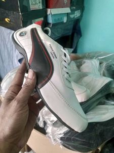 NEW NO USED SNEAKERS SHOES FOR MEN.