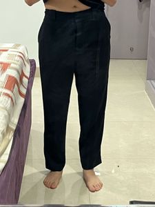 black trousers from H&amp;M euro size 36