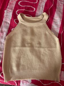 Ribbed Knit Halter Neck Top