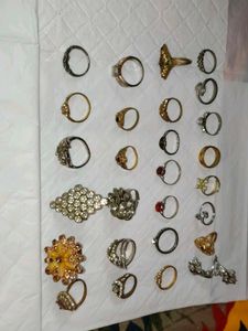 Assorted Ring Collection set of 3 rings 99