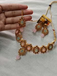 Elegant Gold-Plated Kundan Necklace Set