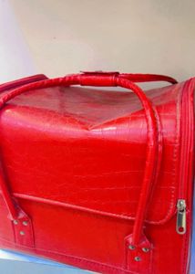 Stylish Makeup Bag ✨ | Travel Friendly Cosmetic Po
