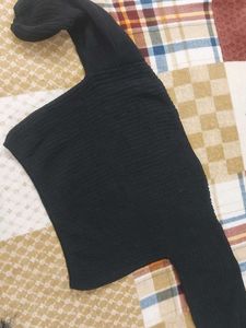 H&amp;M Black Knit Pullover