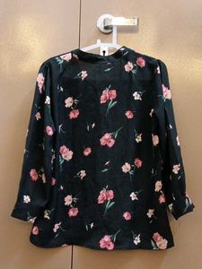 Black Floral Print Long Sleeve Top