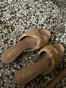 Luna Blu Sparkly Slides…westside