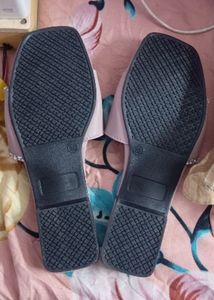 Stylish Pink Flat Sandals