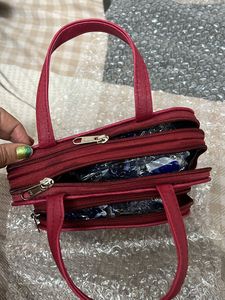 Fresh Handbag, Maroon 👜