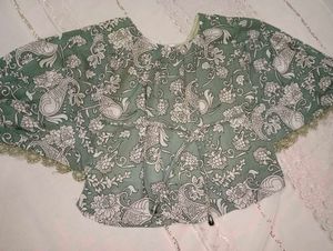 Floral Green Top