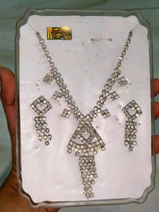 Elegant Diamond Jewelry Set