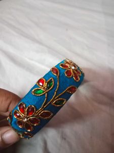 kundhan stone cloth kada bangle