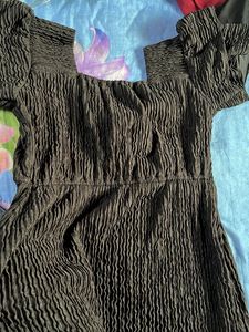 Chic Textured Off-Shoulder Top