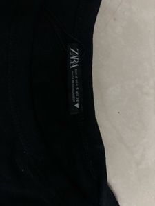 Basic Black Cropped T-Shirt