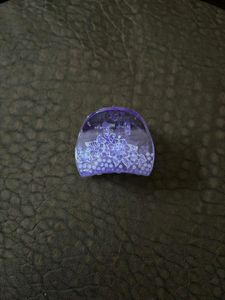 Small Clutcher (6 for Rs180)