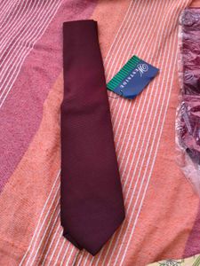 Burgundy Textured Necktie