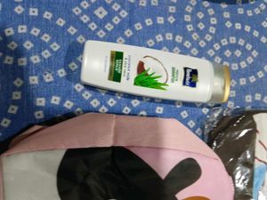buy top trousers and get new shampoo free