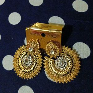 Golden Floral Earrings