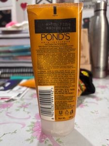 Pond's Sun Miracle Detan Facewash