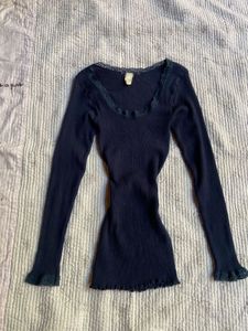 lace fitted full sleeve top