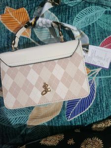 Chic White &amp; Beige Handbag with Scarf Detail
