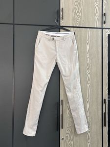 Classic Men's Chinos