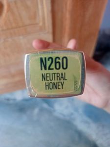 lakme foundation-  shade neutral honey n260 SALE