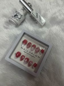 Press On Nail