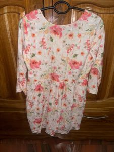 kaira Floral Print Lace-Up Tunic Top