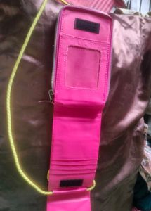 cute pink 🩷 shoulder bag