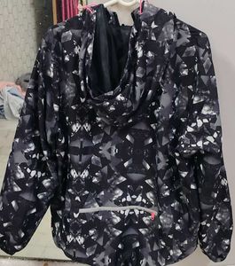 Geometric Print Hooded Jacket