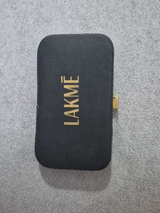 Gold Nail Care &amp; Grooming Kit
