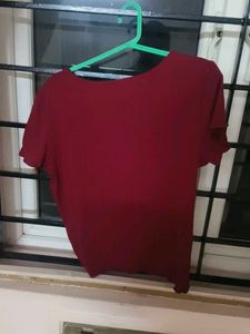 Women's Burgundy Short-Sleeve Top