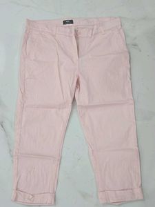 Pale Pink cotton Cropped Trousers