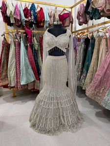 🤍White Shimmer Western Fishcut Lehenga🤍