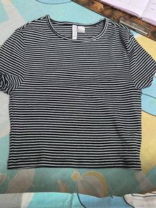 Classic Striped Cropped T-Shirt