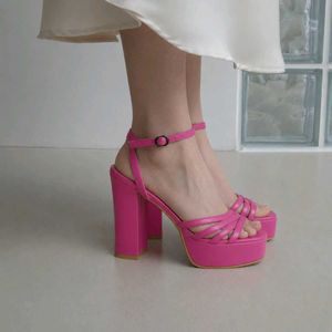 💖👠 Hot Pink Heels 👠💖