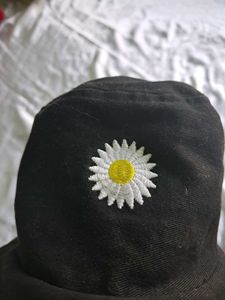 Daisy Bucket Hat